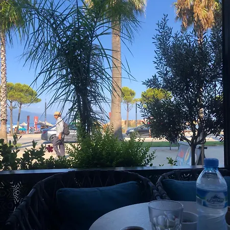 Val 'vlora Lungomare