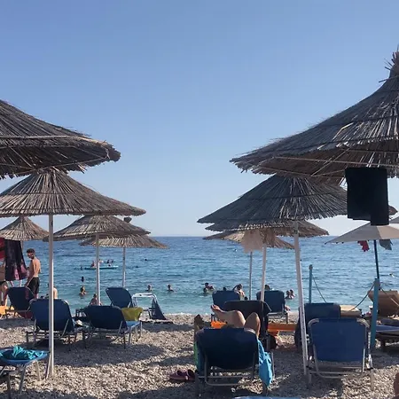 Val 'vlora Lungomare Apartment *