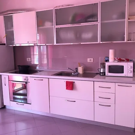 Val 'vlora Lungomare *