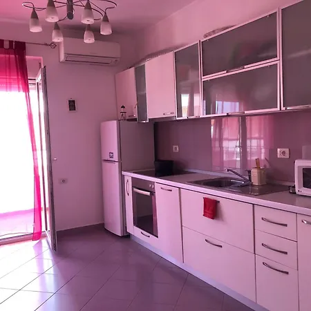 Val 'vlora Lungomare