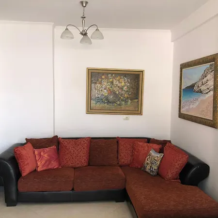 Val 'vlora Lungomare Apartment Vlorë