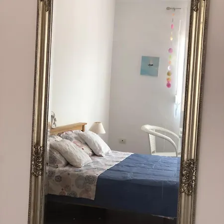 Val 'vlora Lungomare アパート *