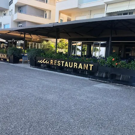 アパート Val 'vlora Lungomare *