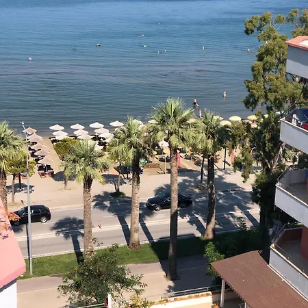 Val 'vlora Lungomare アパート Vlorë